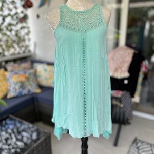 Mint Green Sleeveless Lace Dress